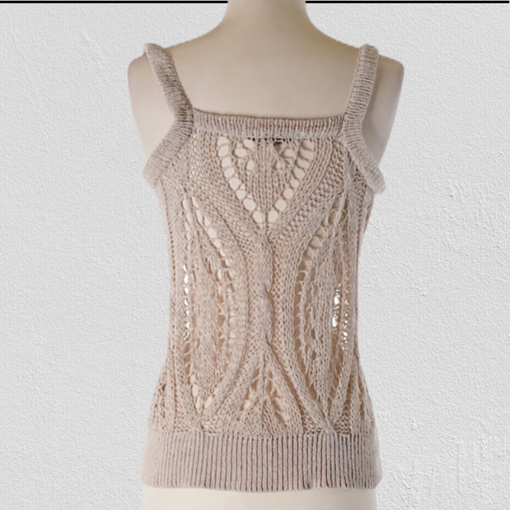 Lauren Conrad XS Crochet Top - Picture 2 of 4